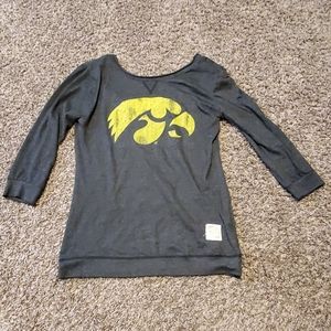 Hawkeye 3/4 Sleeve Top